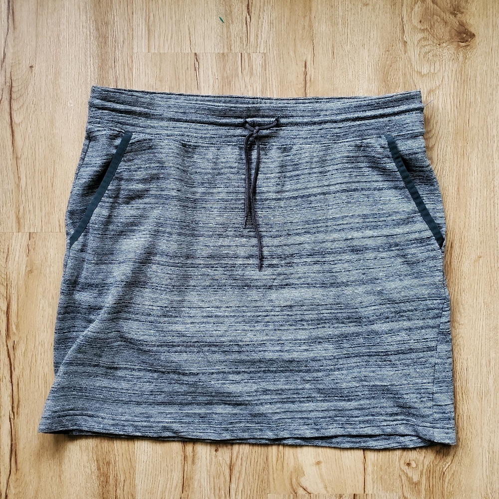 Columbia skirt SKU50
